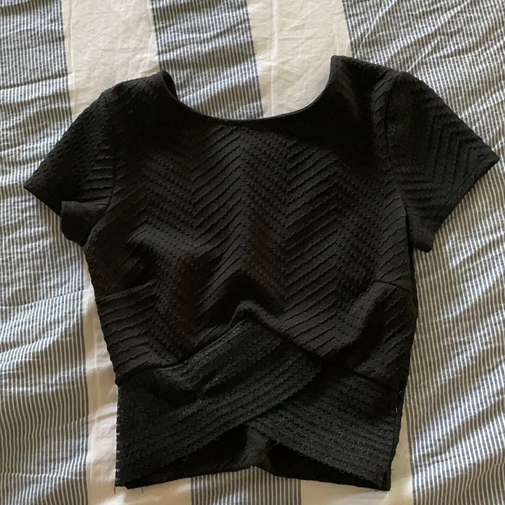 Black crop top